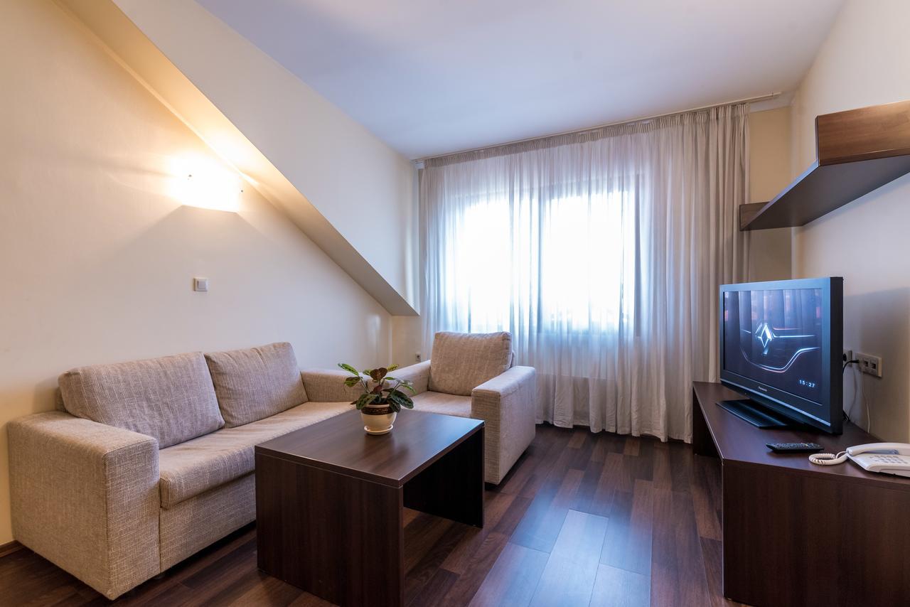 בנסקו Aparthotel Aspen מראה חיצוני תמונה