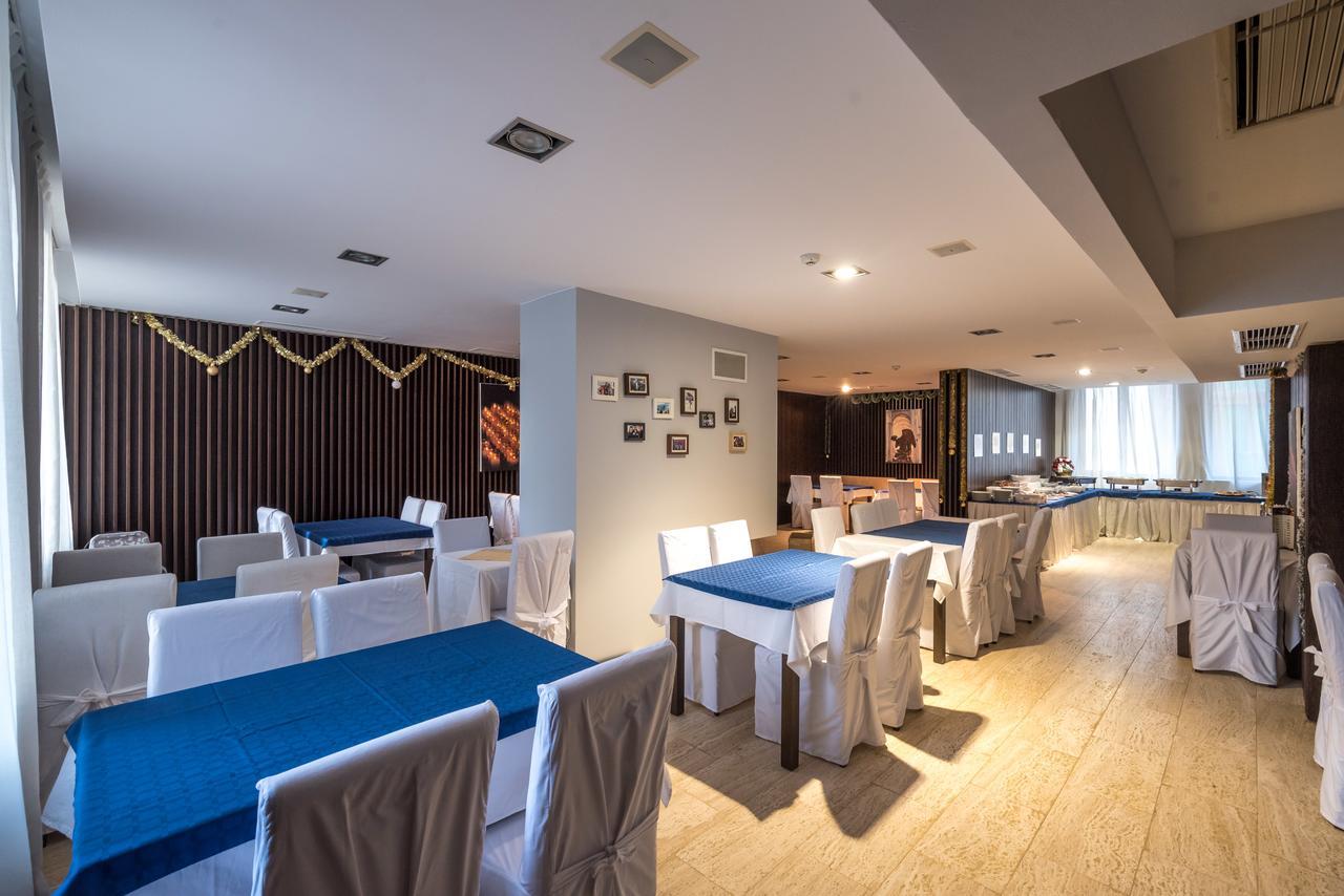 בנסקו Aparthotel Aspen מראה חיצוני תמונה